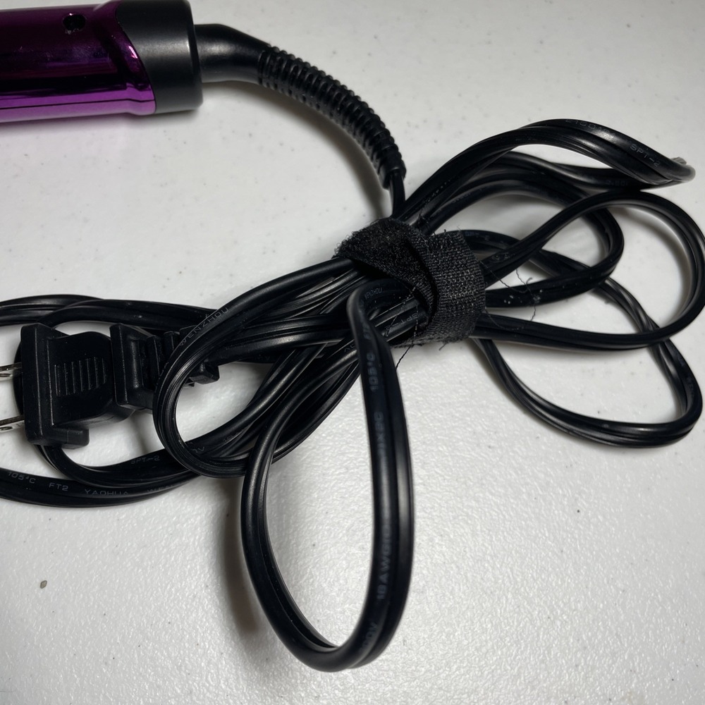 Bed Head Purple Ceramic BH341 Tapered Styling Iron | Clamp-Free 1.25" Preowned - Picture 6 of 6